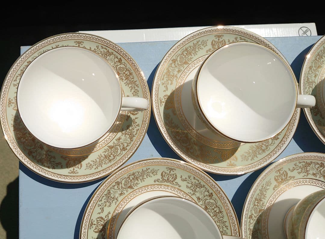 【未使用】 セージグリーン リー碗皿セット