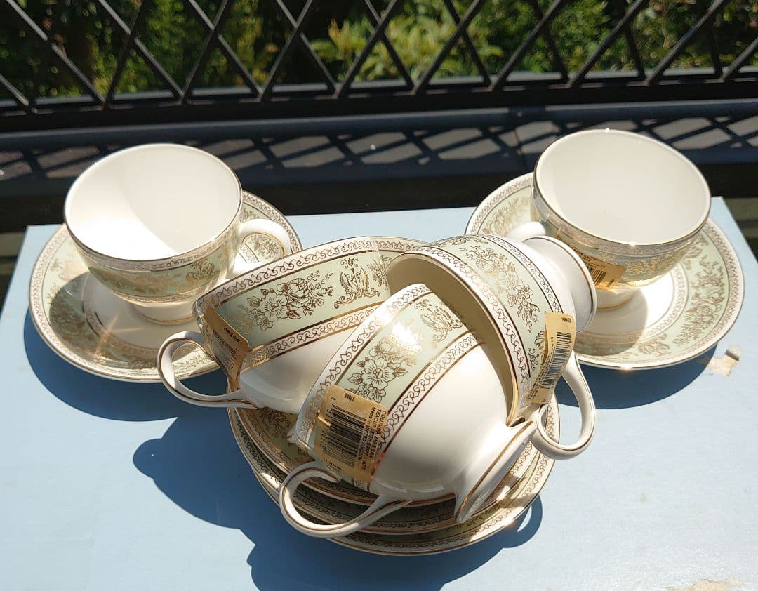 【未使用】 セージグリーン リー碗皿セット