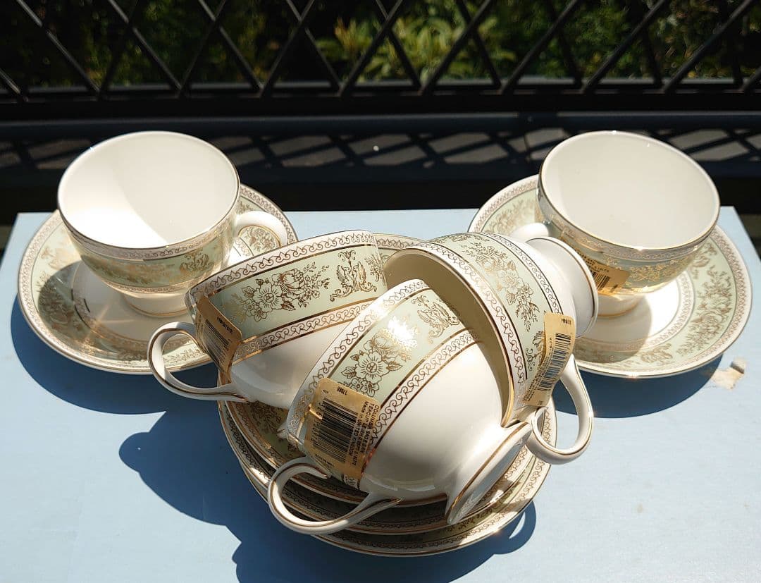 【未使用】 セージグリーン リー碗皿セット