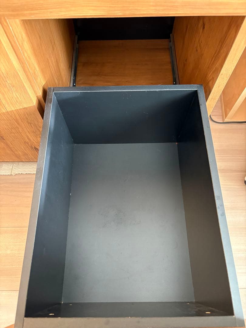 リセノ　カップボード　食器棚　コンパクト