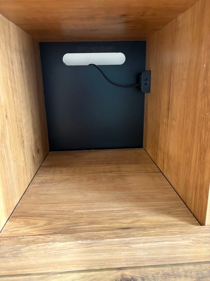 リセノ　カップボード　食器棚　コンパクト