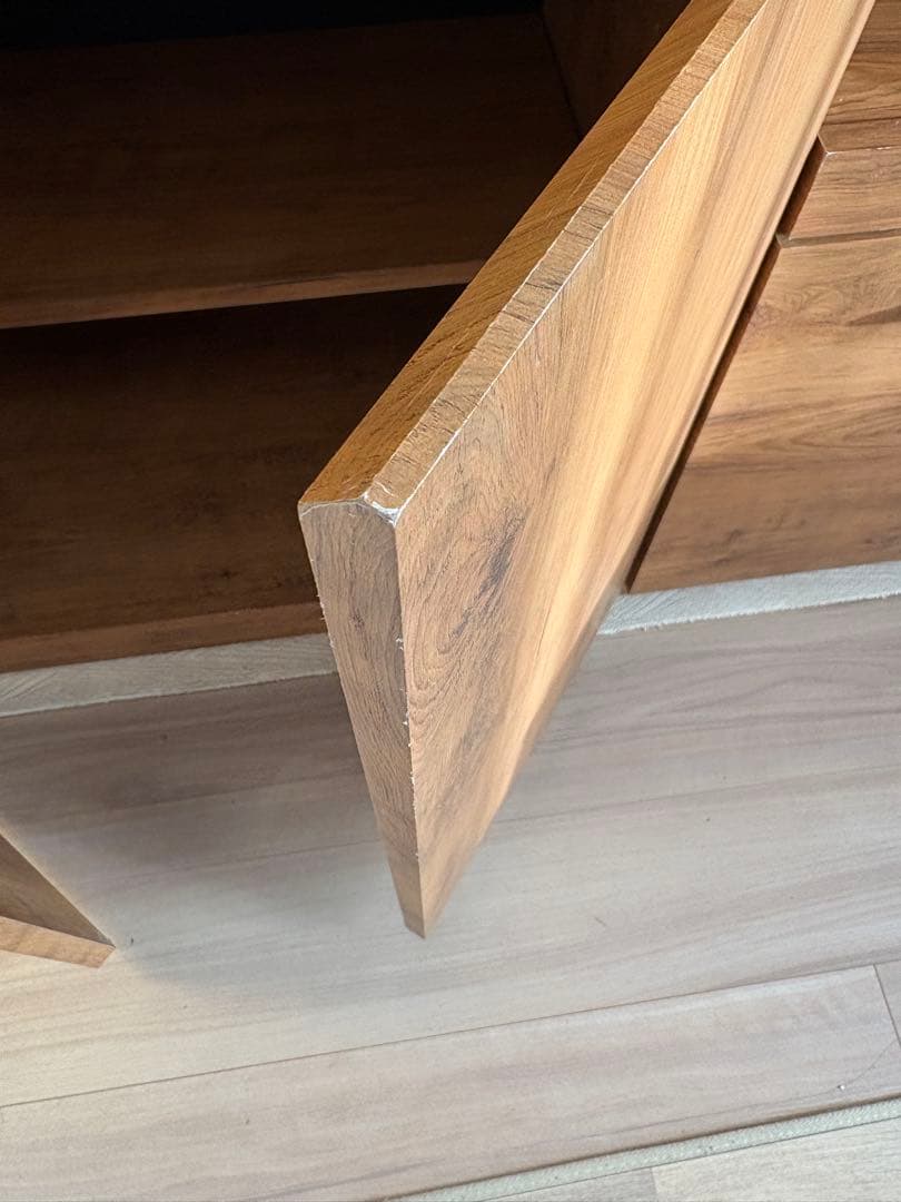 リセノ　カップボード　食器棚　コンパクト