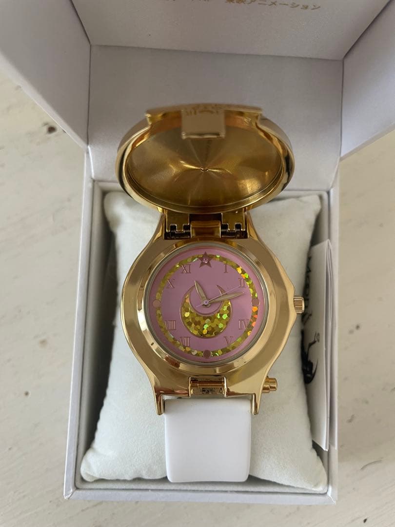 セーラームーンストア 7周年記念ウォッチ