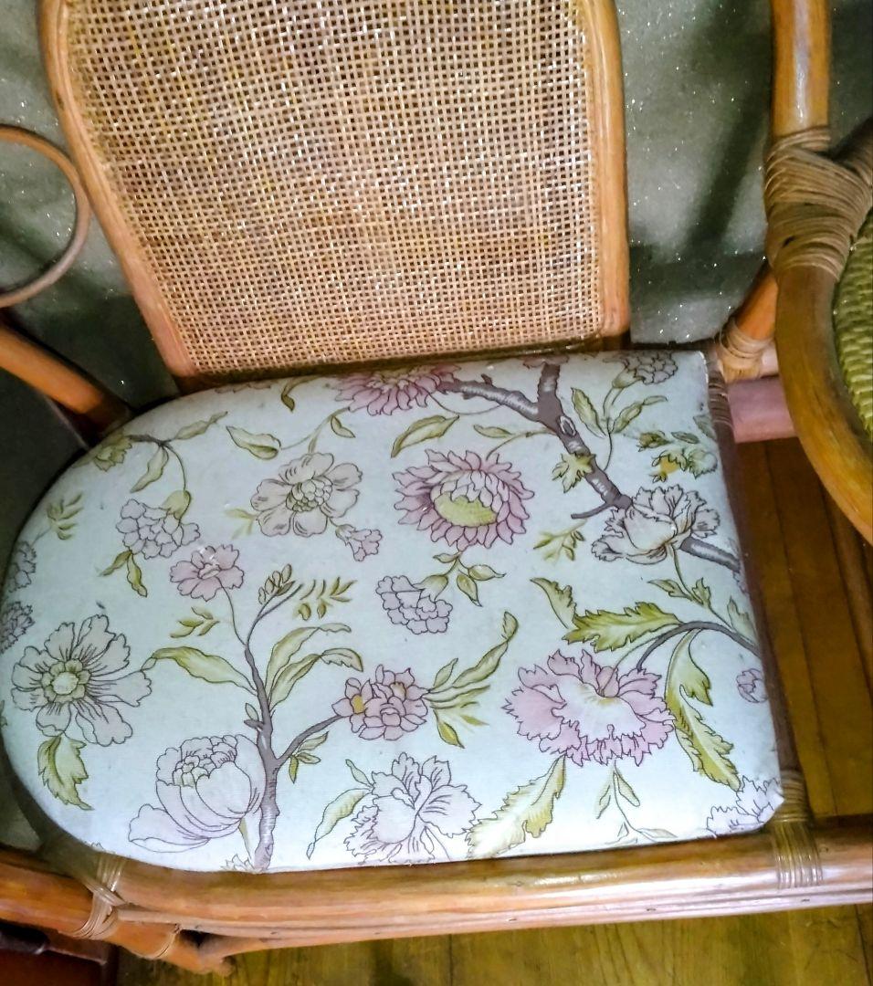 《昭和レトロ》藤製テーブル付椅子ラタン製