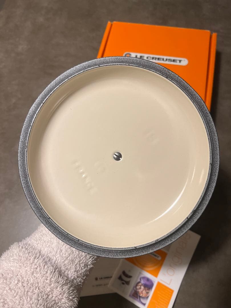 レア 完売色 ル・クルーゼ ビュッフェ キャセロール 18cm シュガー