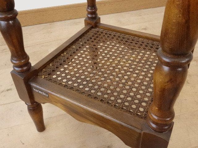 カリモク　コロニアル　花台　サイドテーブル　USED　再塗装済