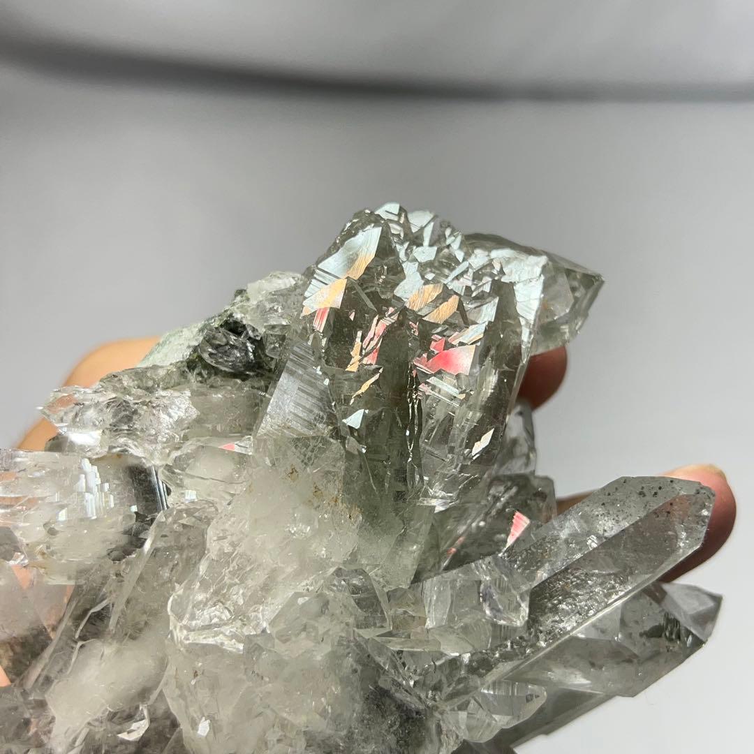 希少　マニハール　カテドラル入りクローライトクラスター　　ヒマラヤ水晶