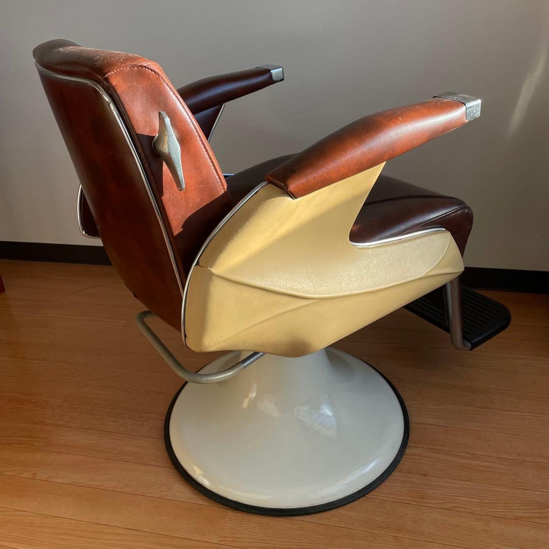 2月末まで 静岡県【直接取引限定】バーバーチェア 回転式　昭和レトロ　椅子