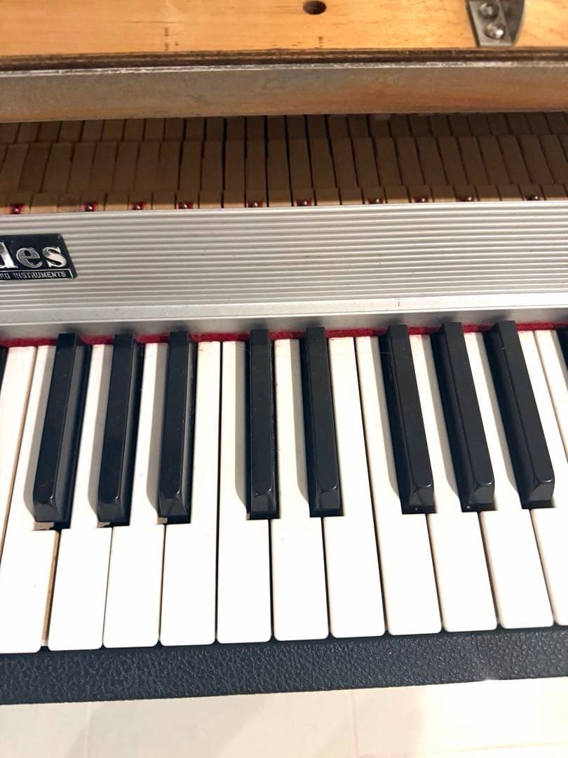Rhodes MARK 1 STAGE PIANO 73鍵 ジャンク