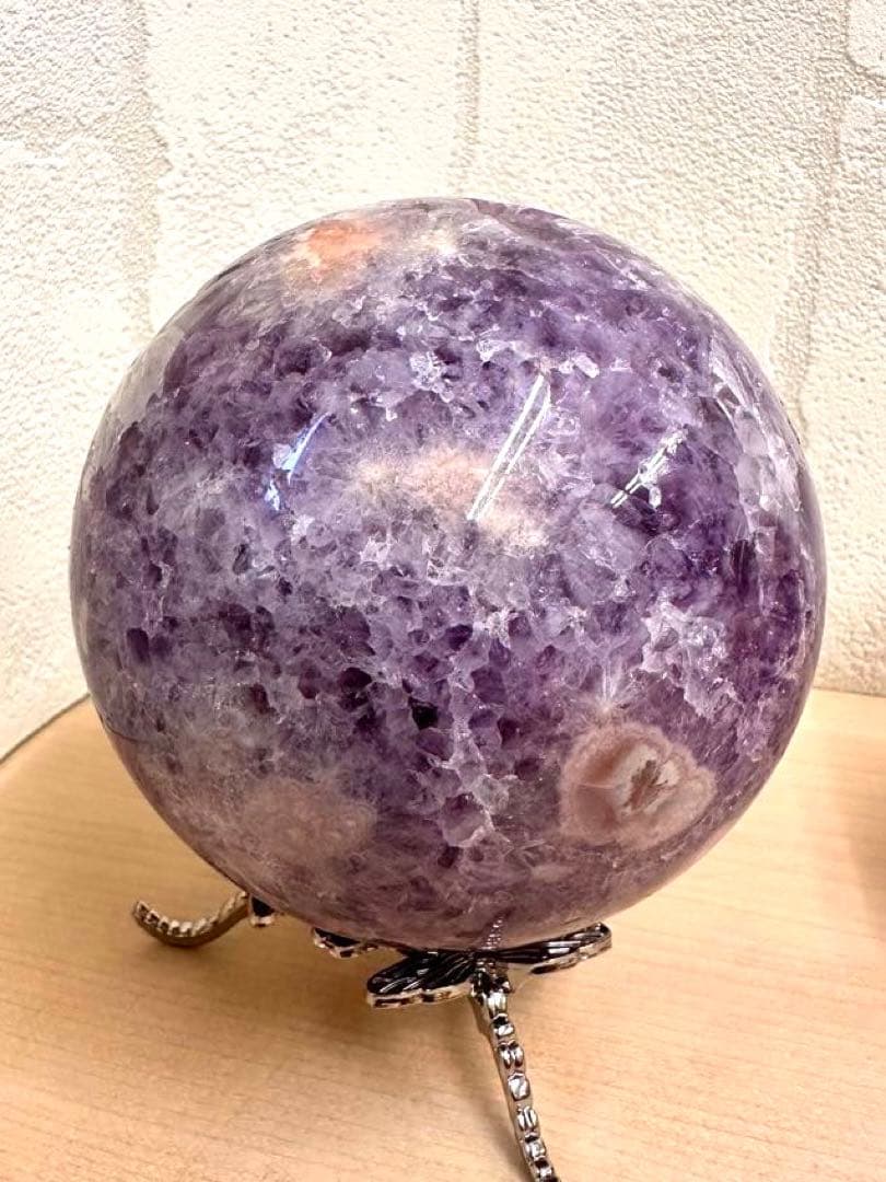 高品質　大きい！　濃いパープル、ピンク　アメジスト 虹入り　スフィア　スタンド付