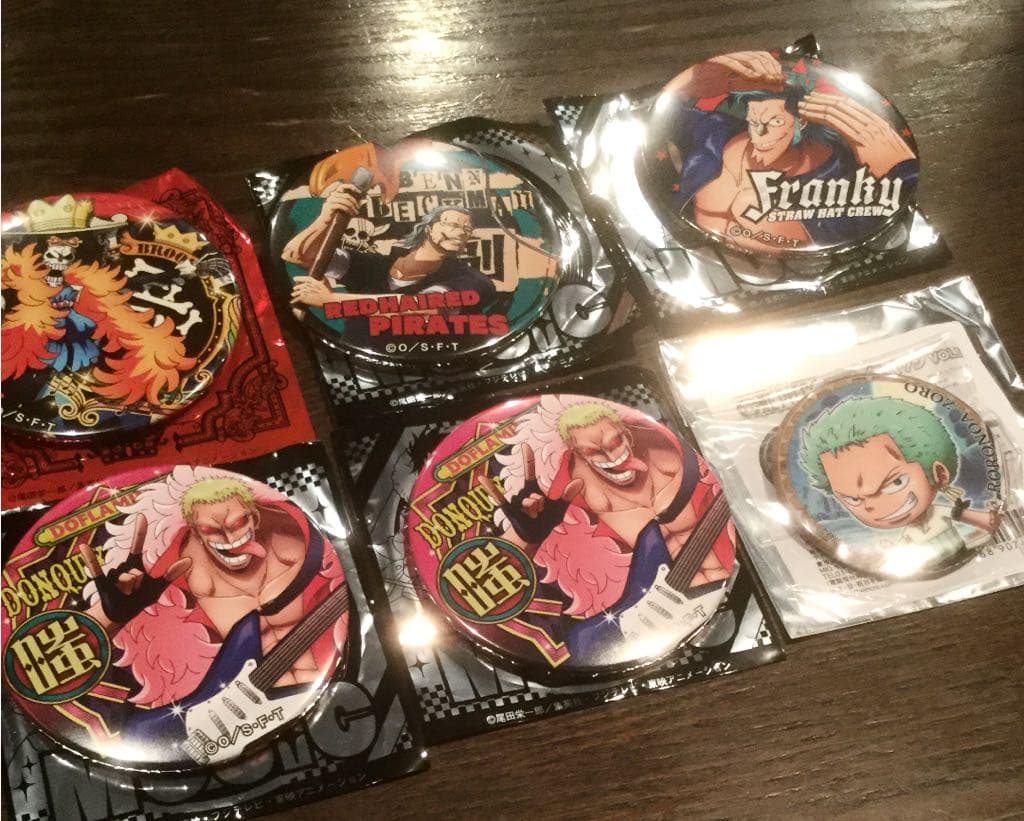 新品未使用 ワンピース 缶バッジ まとめ売り