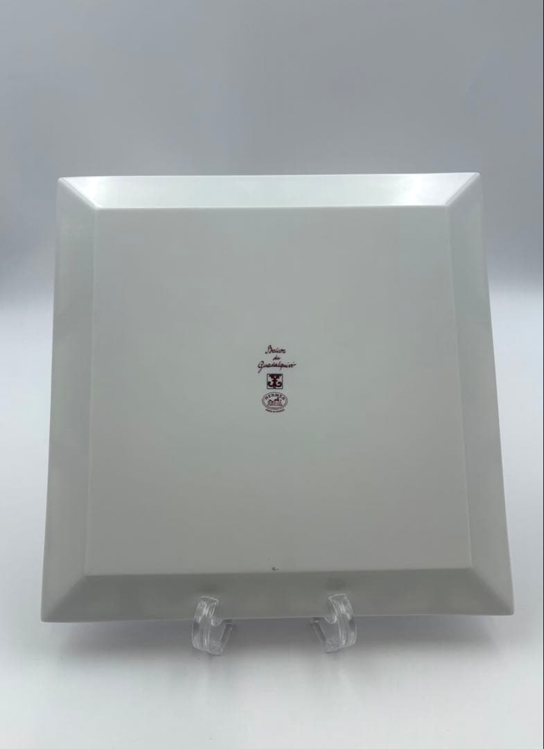 HERMES エルメス　ガダルキヴィール 23cm スクエアプレート　箱付