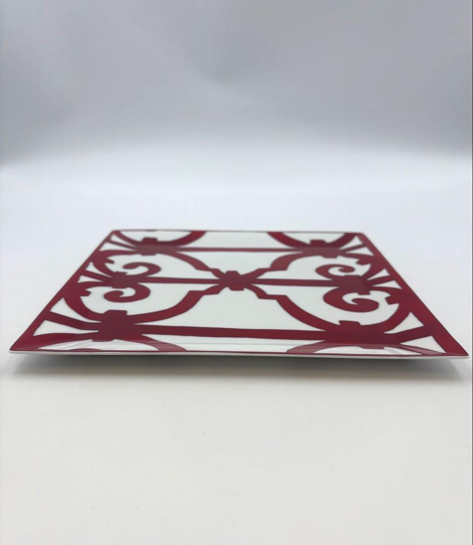 HERMES エルメス　ガダルキヴィール 23cm スクエアプレート　箱付