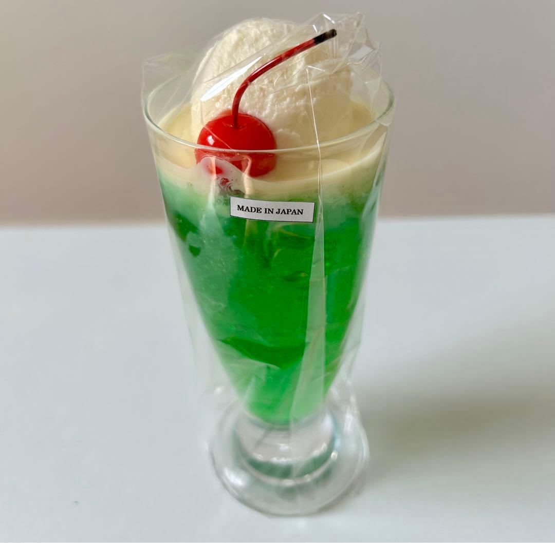 食品サンプル まいづる 実物大 クリームメロンソーダ チェリー付き グラス付き