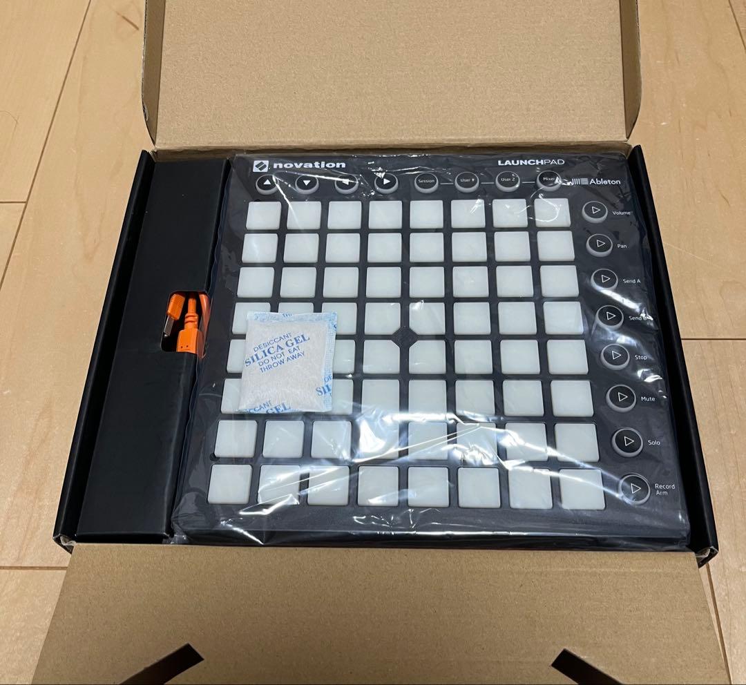 DTM・DAW novation launchpad mk2