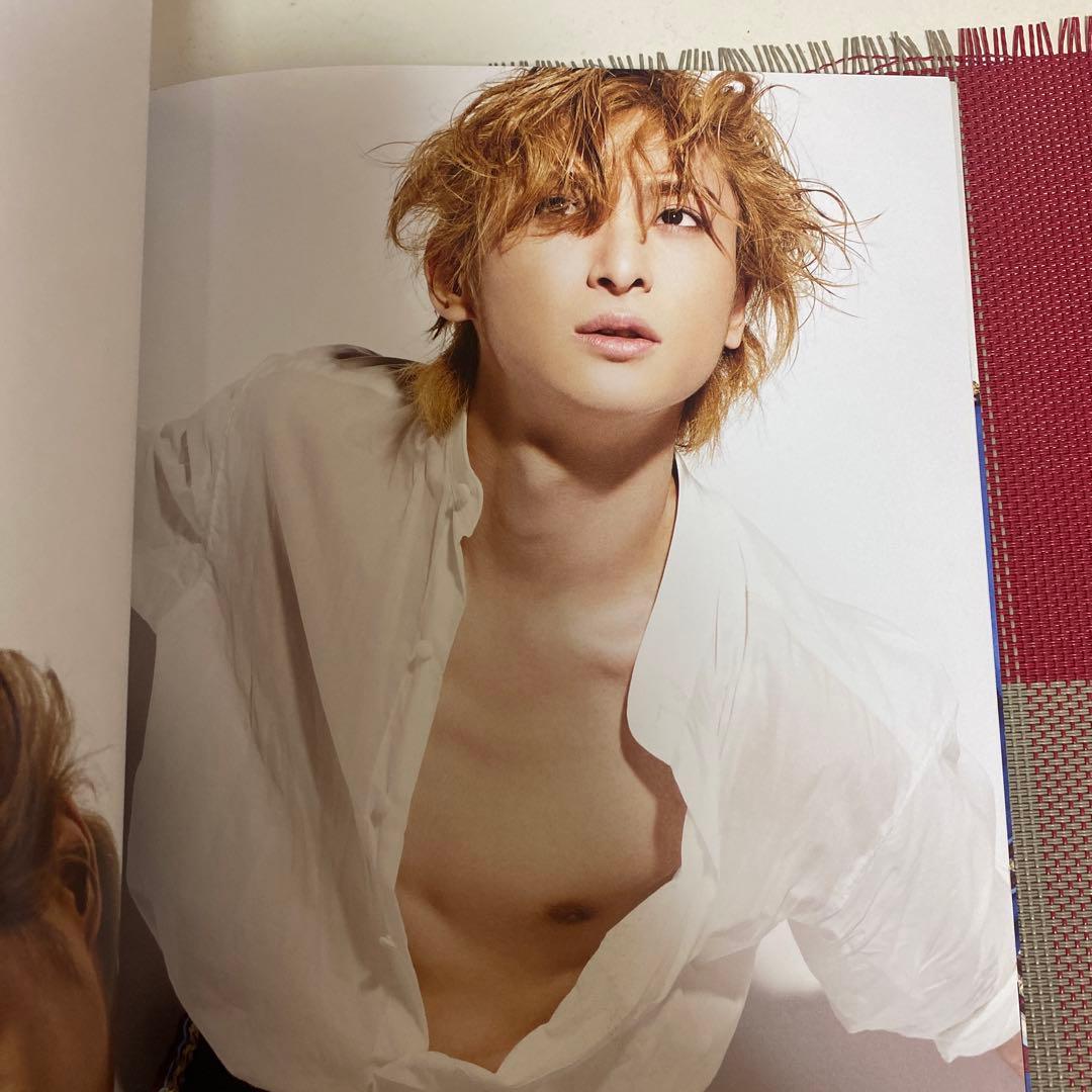 ルドルフ写真集 古川雄大サイン入り - メルカリ