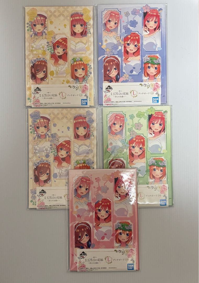 五等分の花嫁 まとめ売り アクリルスタンド、カード、ブックボード