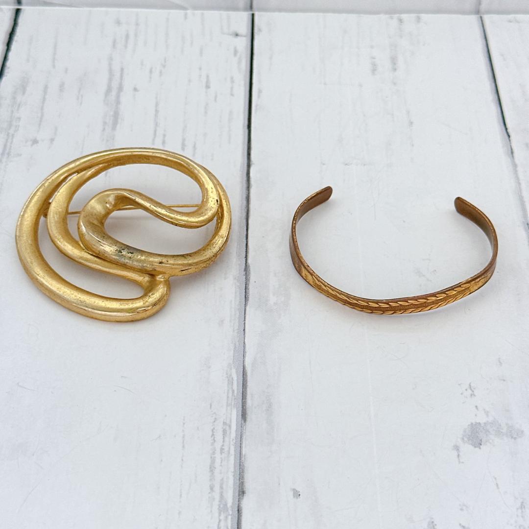 ヴィンテージブローチ RUMAブロンズバングル アクセサリー ブレスレット