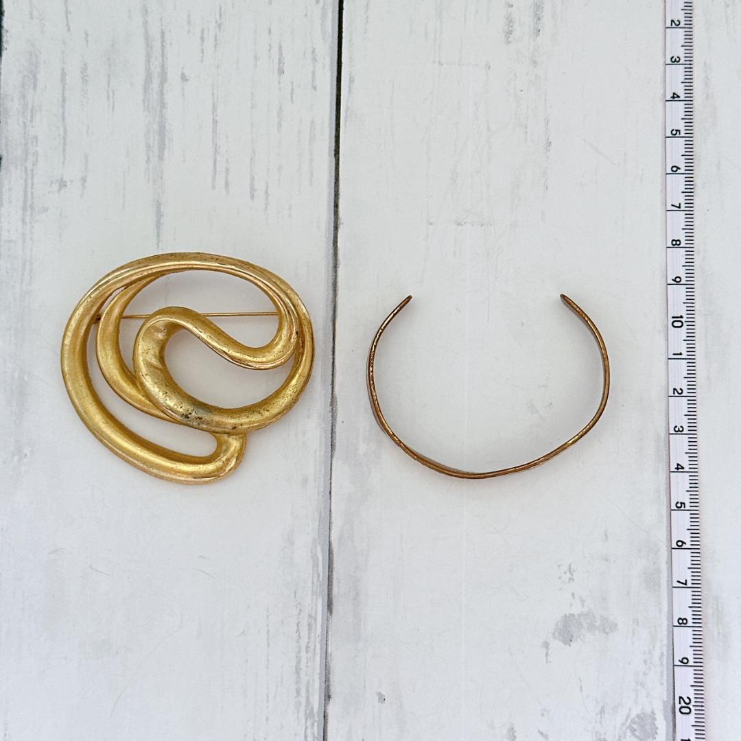 ヴィンテージブローチ RUMAブロンズバングル アクセサリー ブレスレット