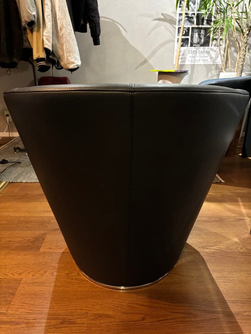 Walter Knoll ウォルター・ノル 本革　（一台）