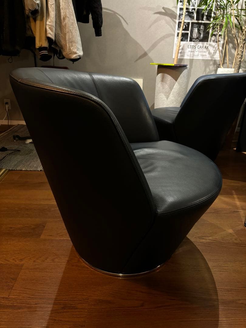 Walter Knoll ウォルター・ノル 本革　（一台）