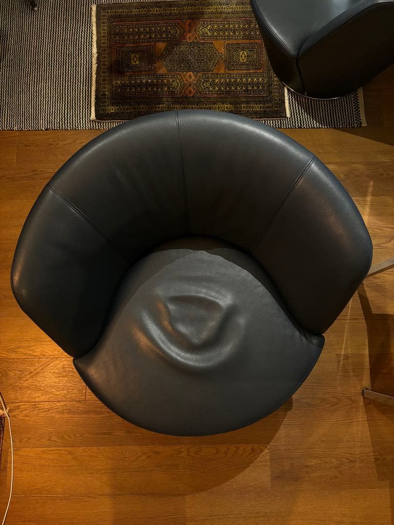 Walter Knoll ウォルター・ノル 本革　（一台）