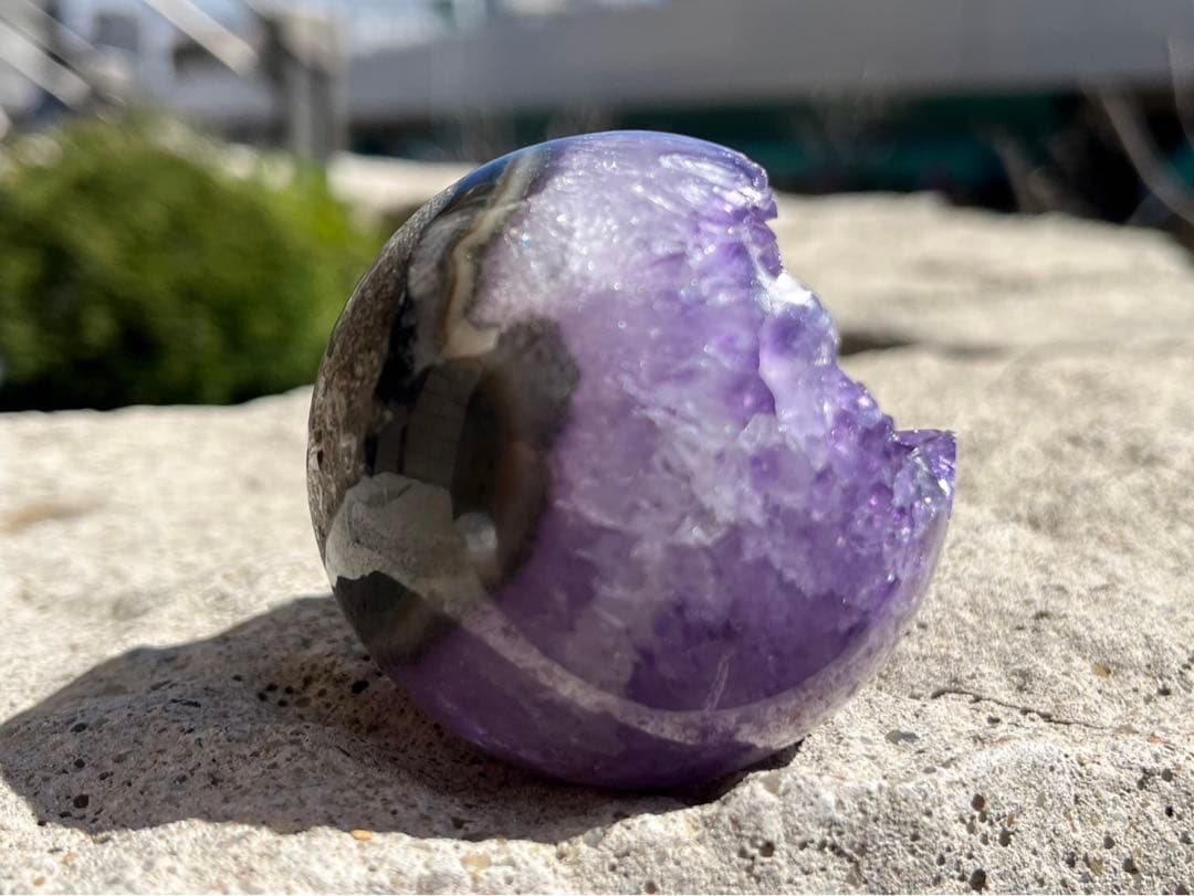 【来福】ウルグアイ産⭐️アメジスト笑口⭐️龍穴⭐️N7⭐️台座付き