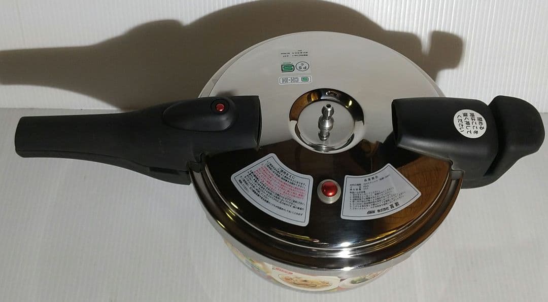 アルティアーノ 圧力鍋 新品 18-8 3.5L １台6役