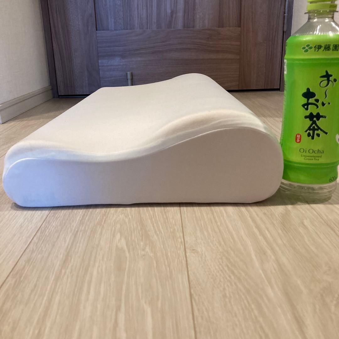 アンニーク　スタンダード　枕　高密度低反発　ウレタンフォーム　頸椎.肩用