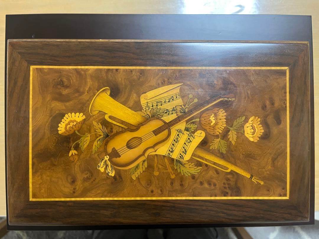 （最終値下げ中）リュージュ　オルゴール　72弁　象嵌