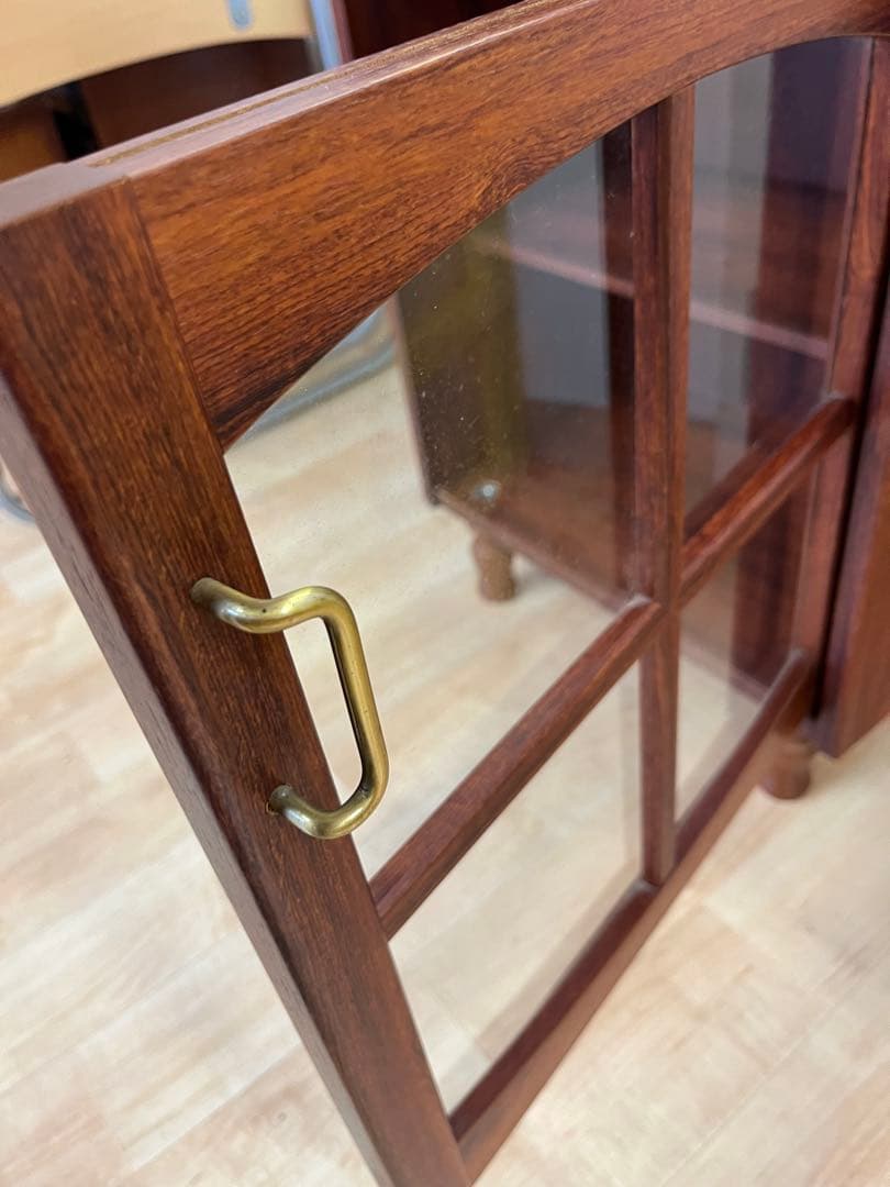 【昭和レトロ】サイドキャビネット　ガラスキャビネット　チェスト　アンティーク