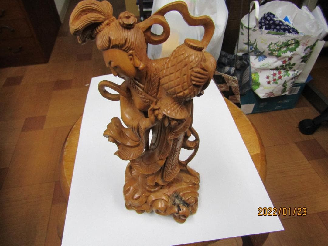 一刀彫　天女像