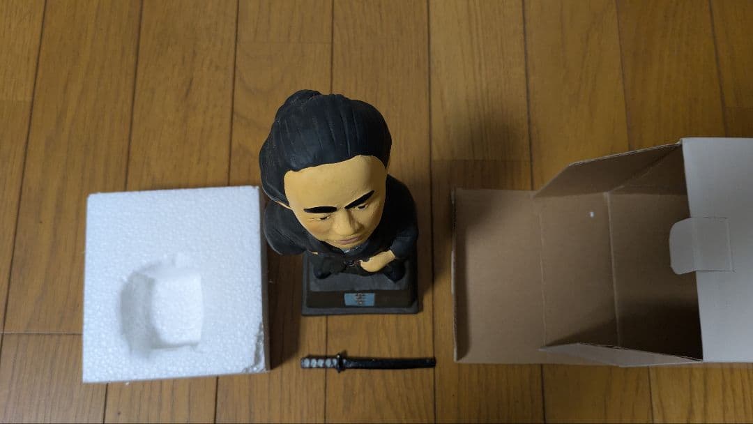 坂本龍馬　銅像　フィギュア 新品・美品　非売品　貴重！ 海援隊、幕末、明治維新