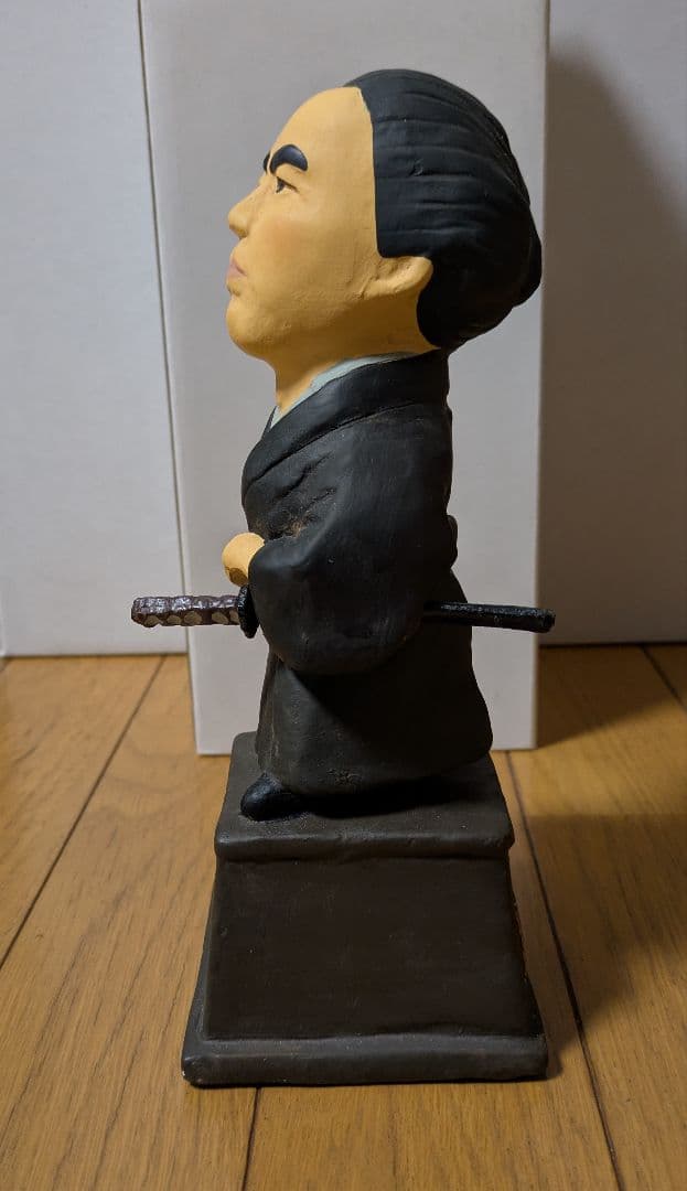 坂本龍馬　銅像　フィギュア 新品・美品　非売品　貴重！ 海援隊、幕末、明治維新
