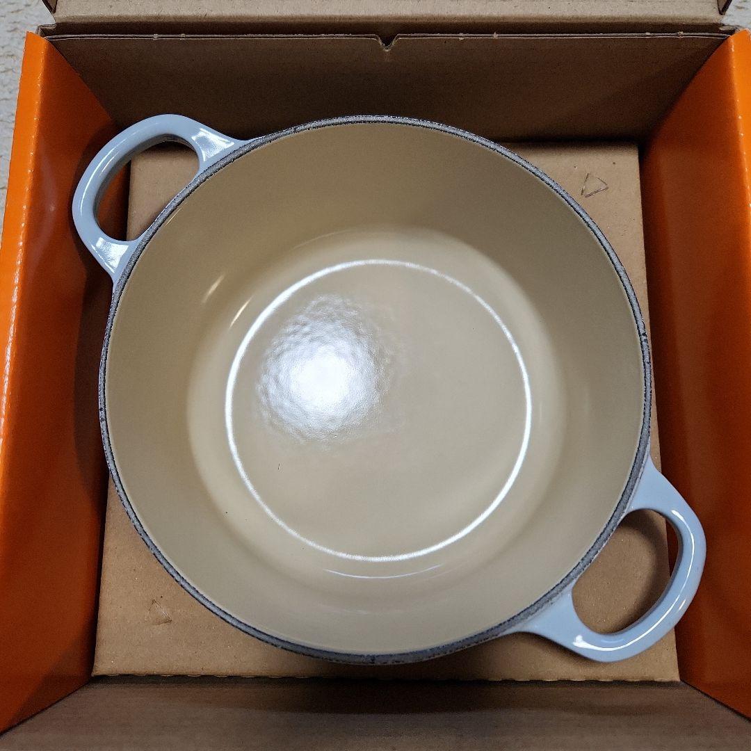 LE CREUSET コースタルブルー ホーロー鍋 18cm 未使用品 箱付き