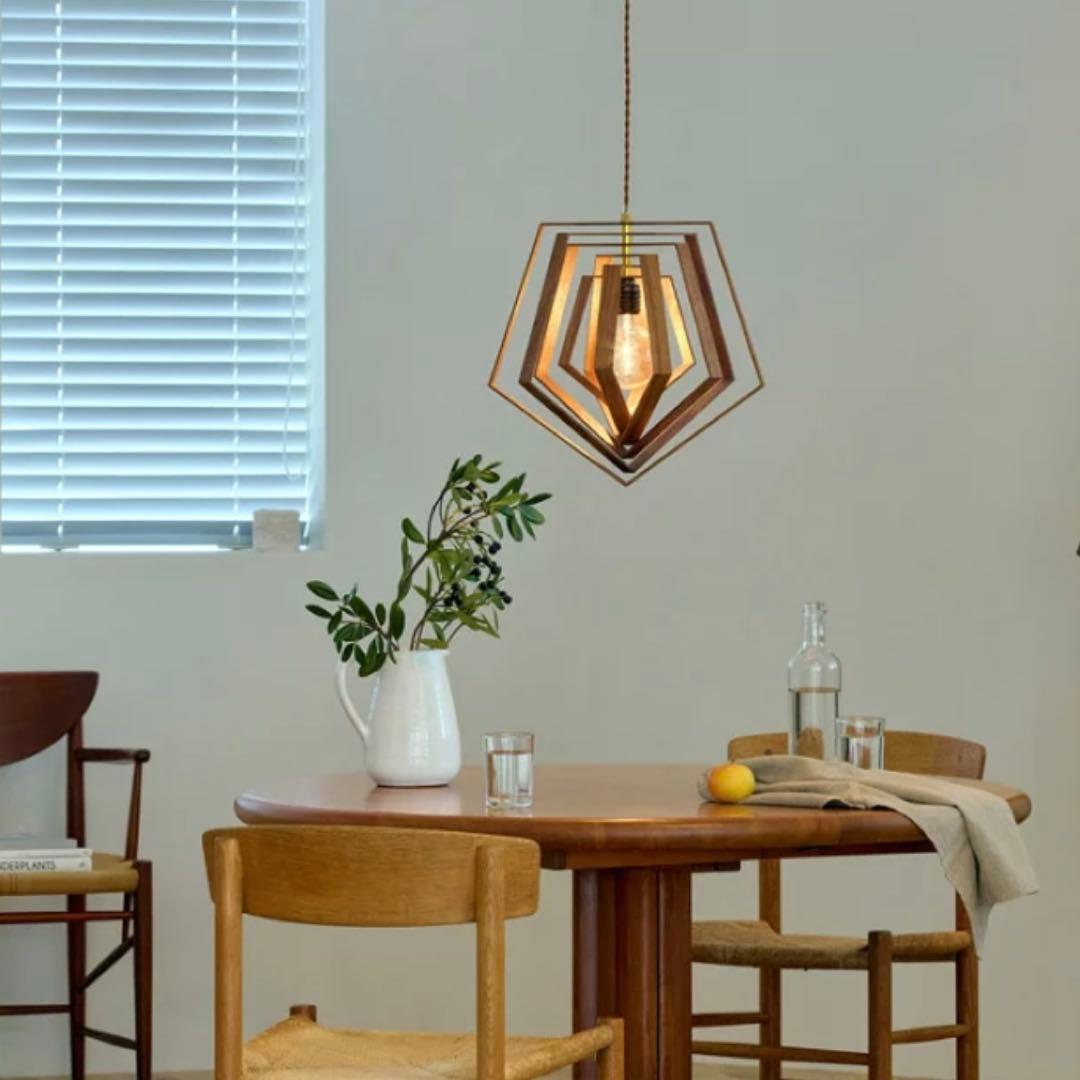 木製ペンダントライト　無垢材日本製　北欧スタイル