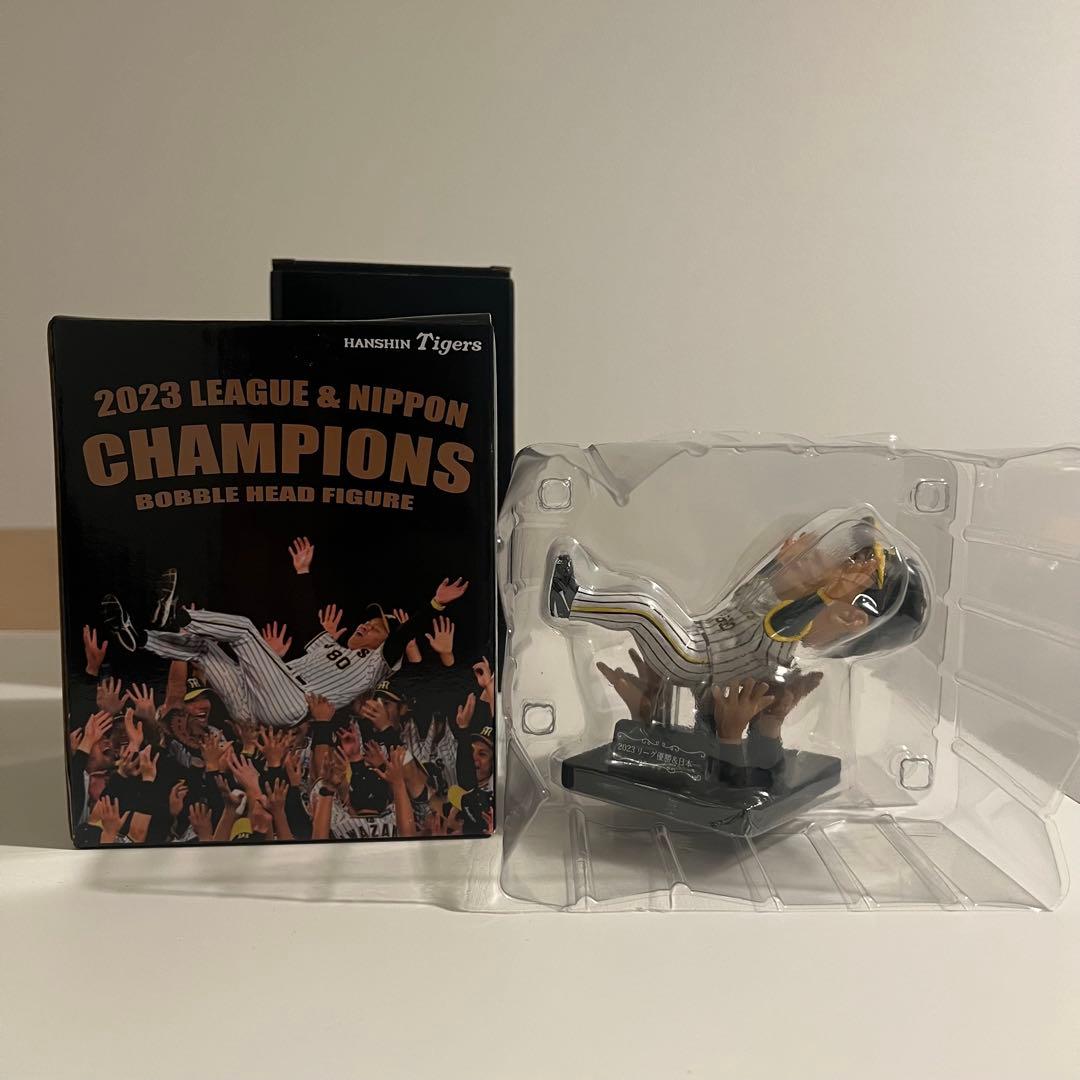 阪神タイガース 2023年優勝 ボブルヘッド　岡田監督 新品未開封