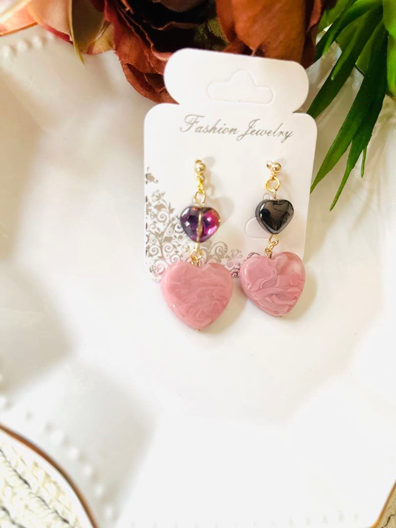 NO.97 ピアス　イヤリング　チャーム　ダブルハートビーズ