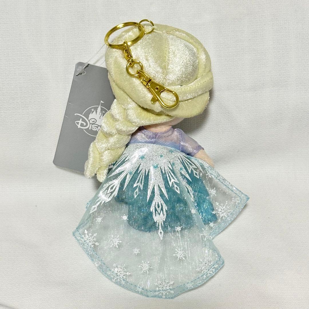 ディズニーストア TINY アナと雪の女王 エルサ ぬいぐるみキーチェーン