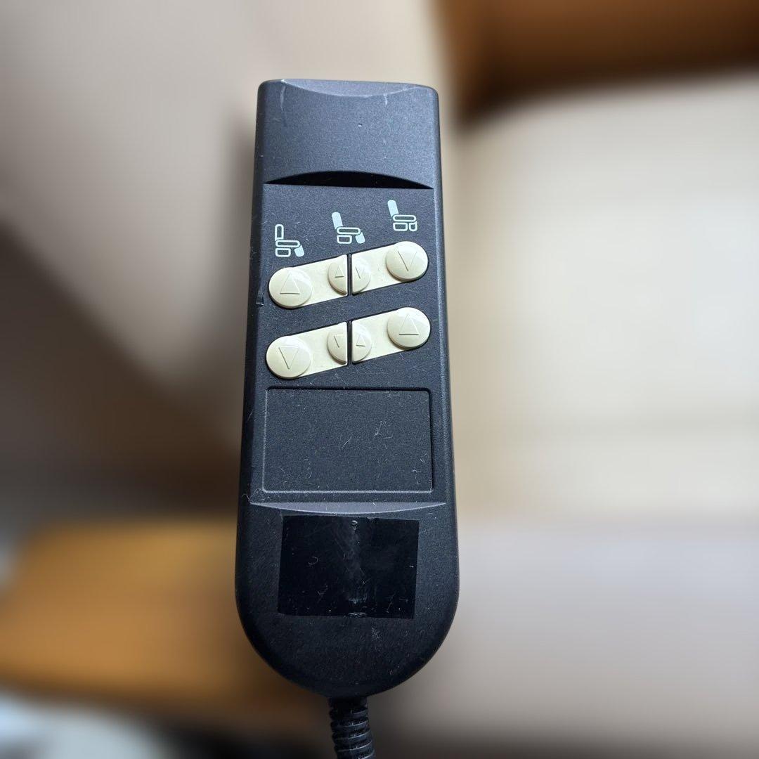 【動作確認済】介護用 電動リクライニングチェア 立ち上がり補助