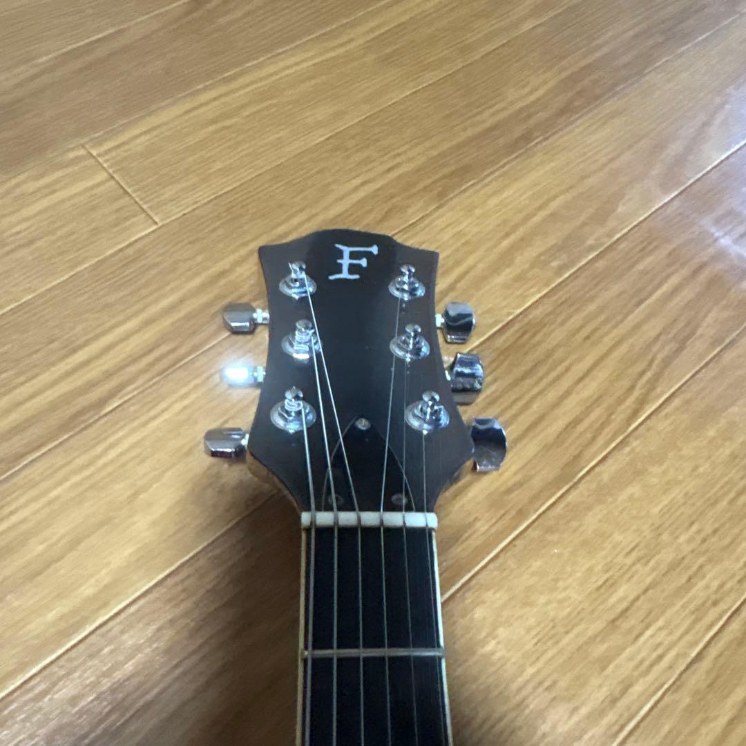 エレキギター 黒と白の幾何学模様 布袋寅泰 - メルカリ