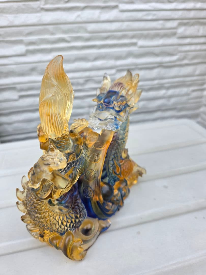 瑠璃ガラス製　龍　5本爪　置物 綺麗　開運　龍神