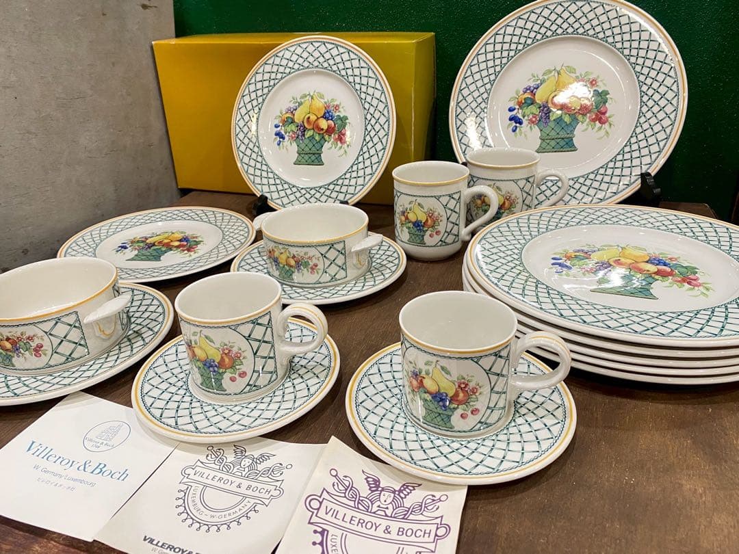 n*a様 未使用に近い ビレロイ&ボッホ バスケットガーデン カップ&ソーサー