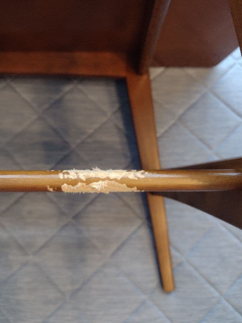 カリモク６０　リビングテーブル（大）ウォールナット　★犬の噛み跡あり★