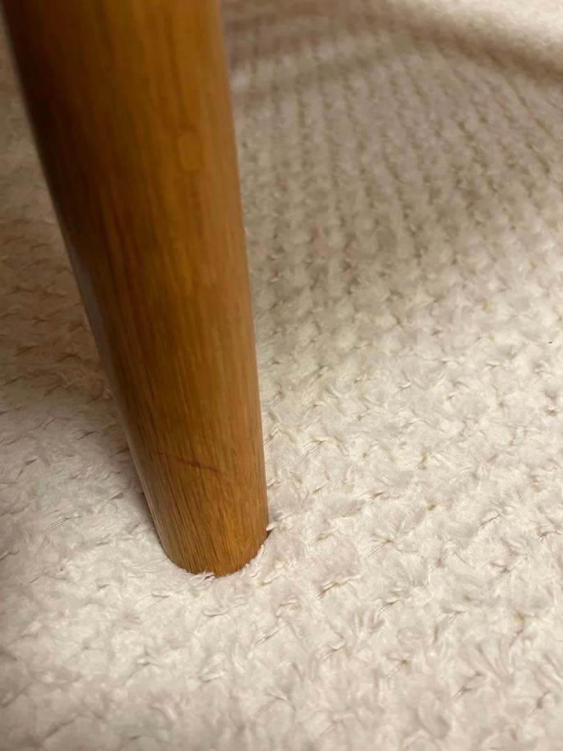 完成品ナラ材 リビングローテーブル 角が丸