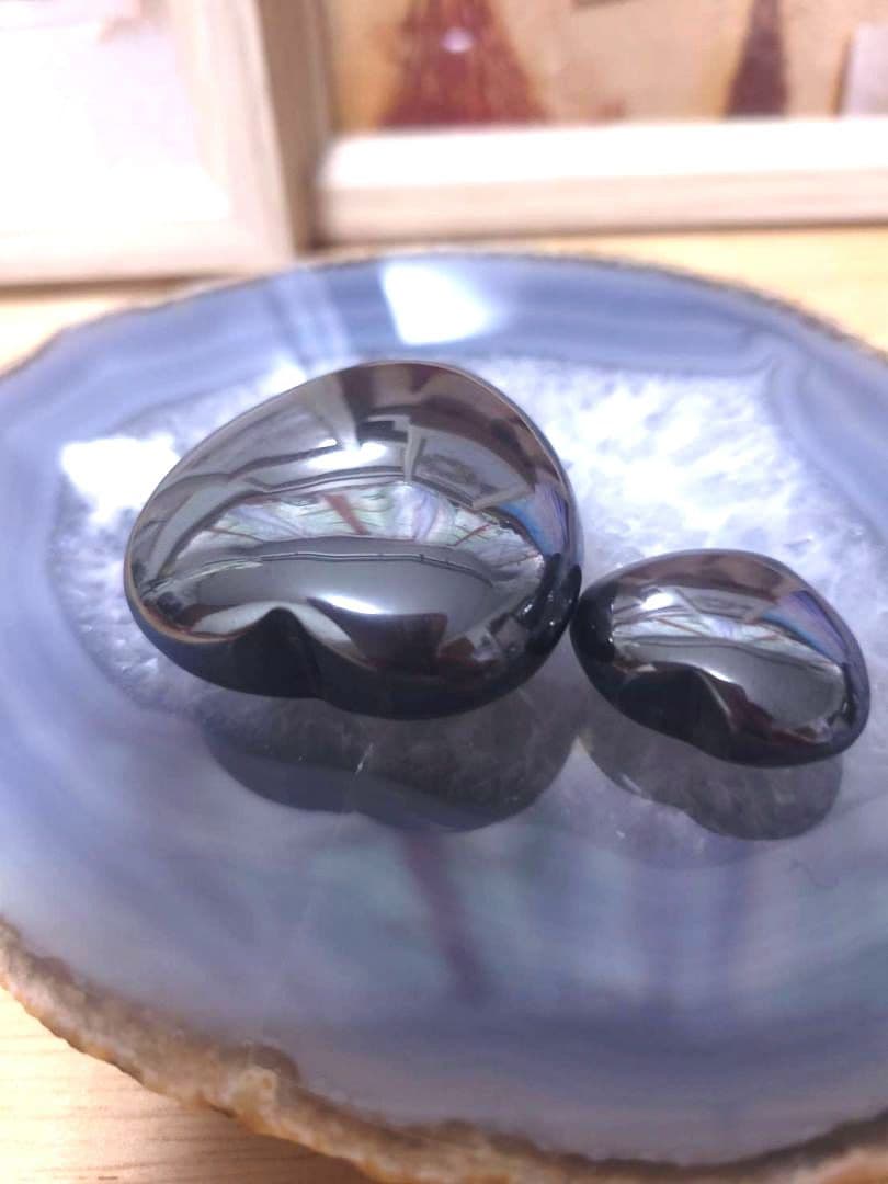 【№4】天然石　ヘマタイト　ハート型♡大小ペア2点セット　原石　握り石　置物