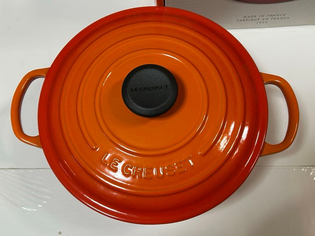 ル・クルーゼ　LE CREUSET 鍋　ココット・ロンド 20 cm オレンジ