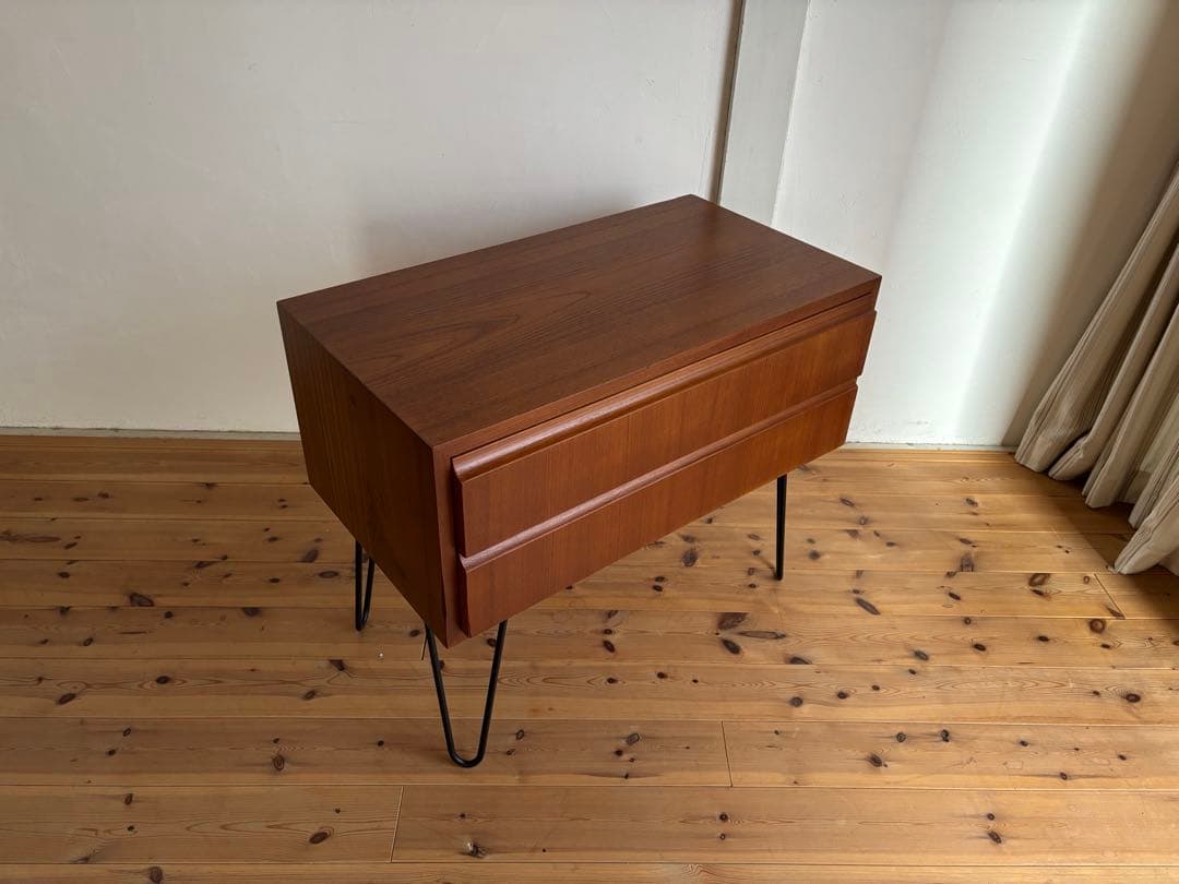 北欧ヴィンテージ　チーク　サイドボード