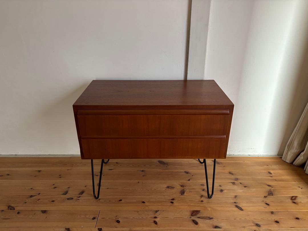 北欧ヴィンテージ　チーク　サイドボード