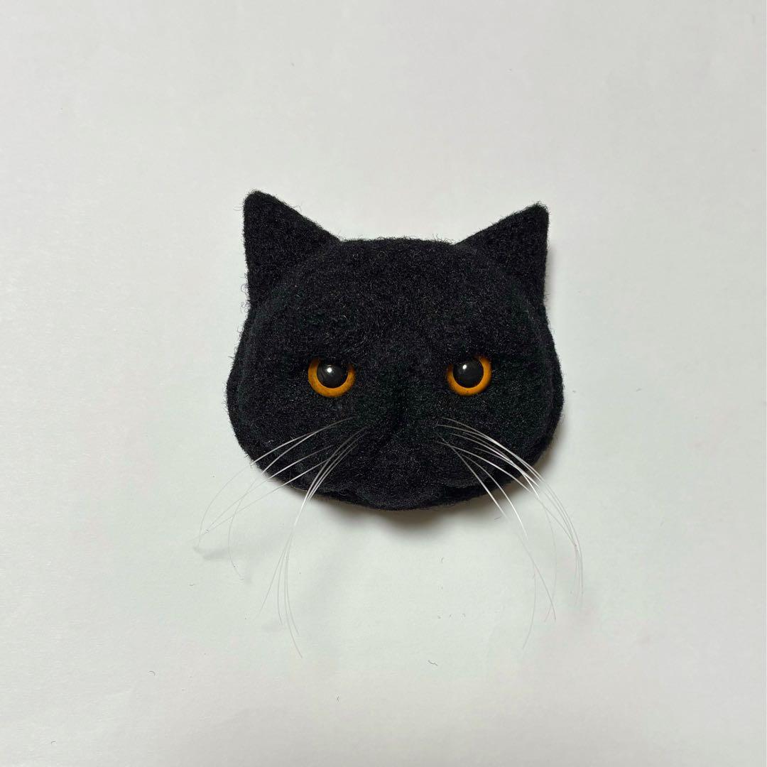 羊毛フェルト 猫ブローチ 黒猫 エキゾチックショートヘア - メルカリ